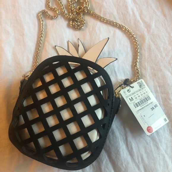 Zara Handbags - Pineapple Purse